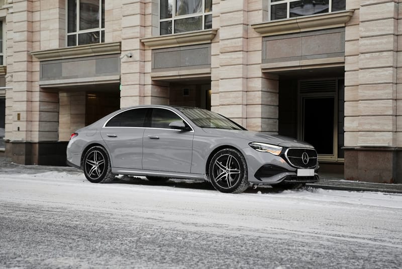 Mercedes-Benz E300