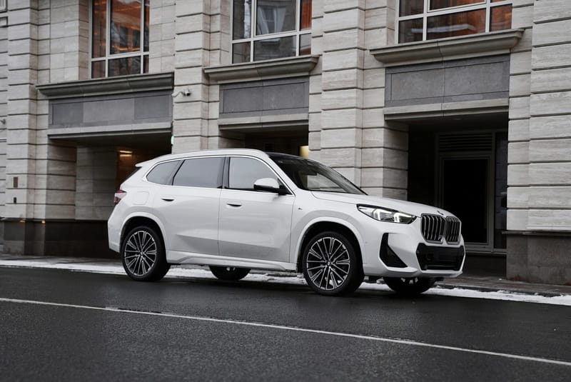 BMW X1 U11