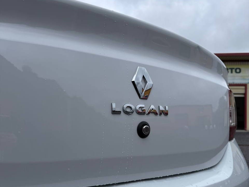 Renault Logan