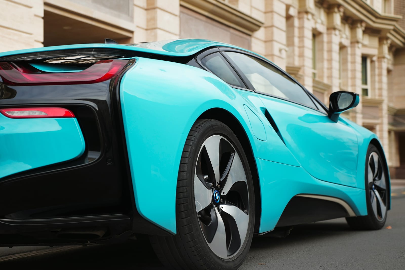 BMW i8