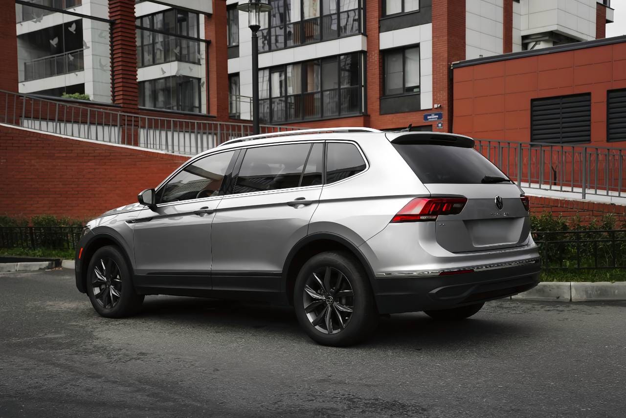 Volkswagen Tiguan SE