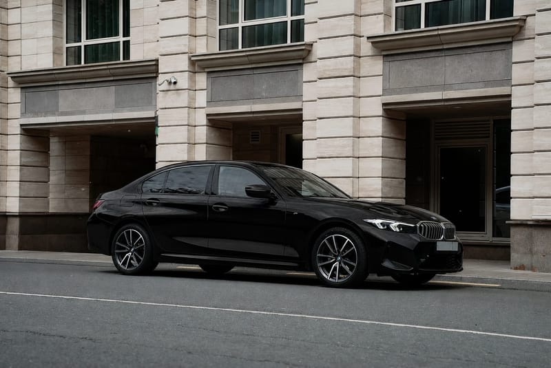 Bmw 320 Li Sapphire Black