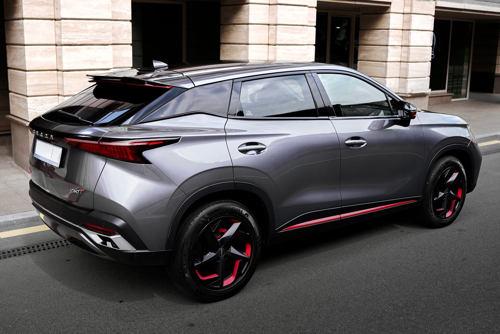 Omoda C5