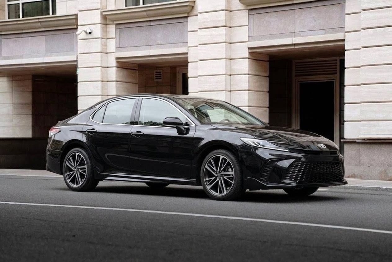 Toyota Camry XV80