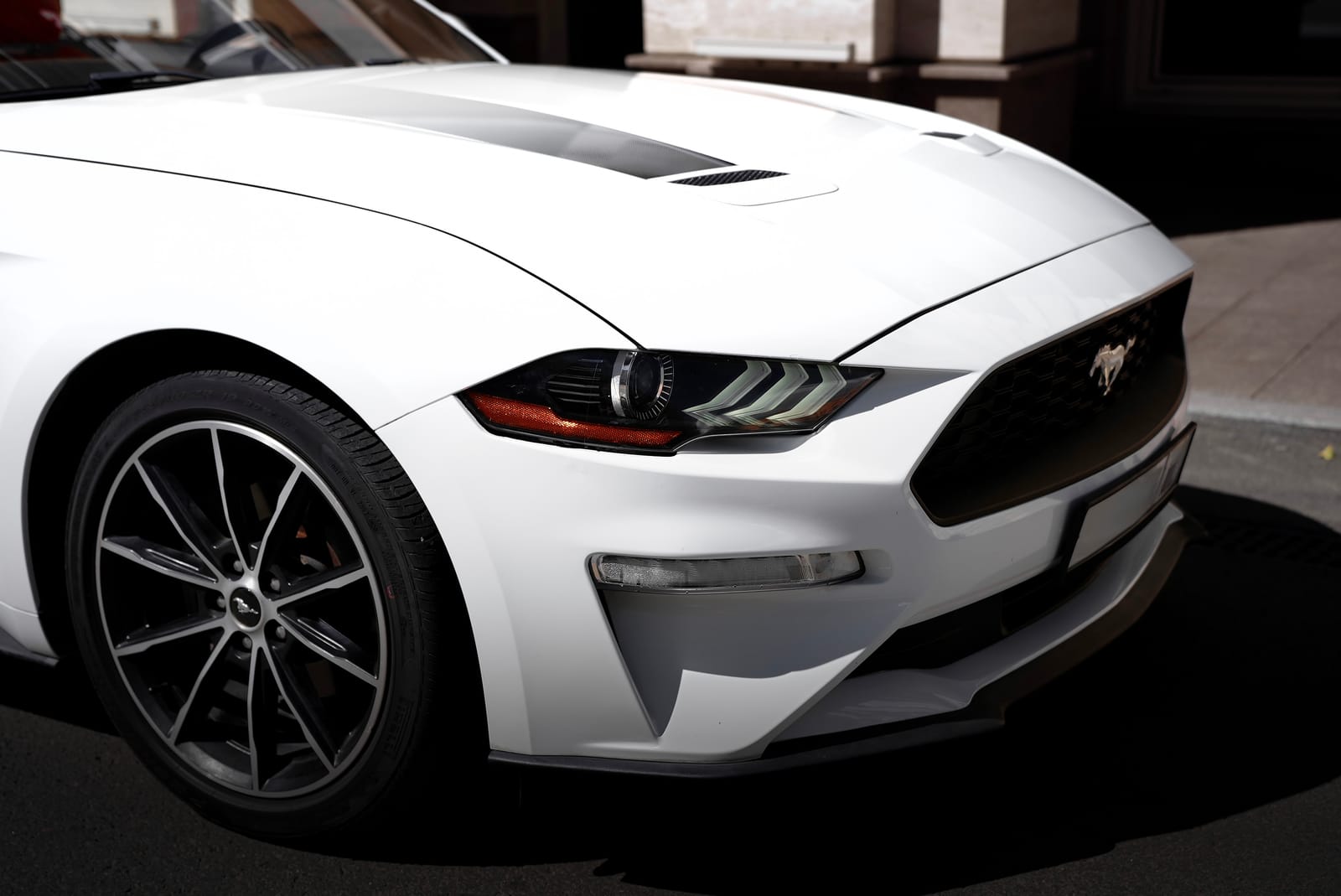Ford Mustang Cabrio White