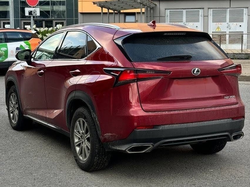 Lexus NX 300
