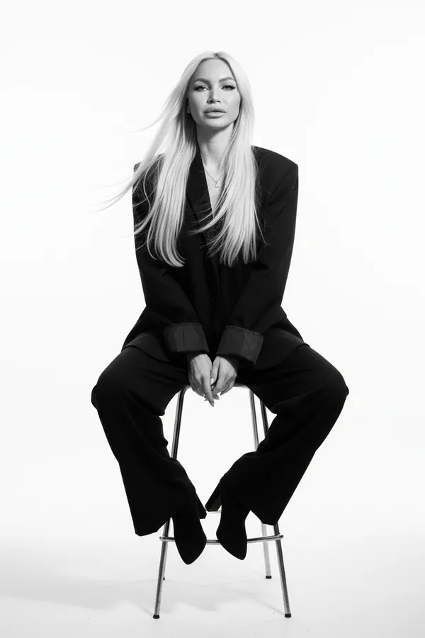 Modern Muse - фото 2