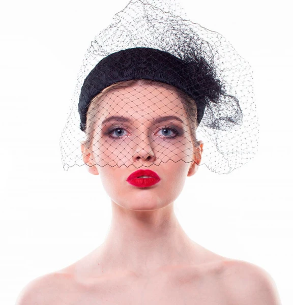 Модные броши