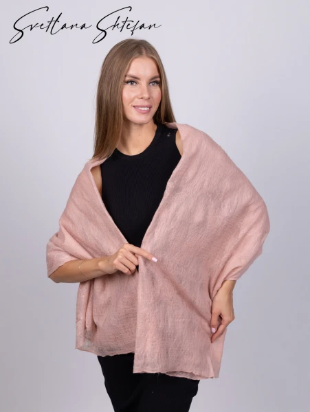 Пудровый палантин ручной работы - превью 5