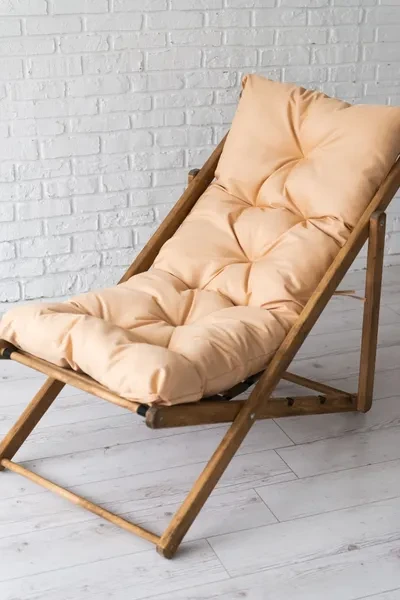 Villis/Садовая мебель/Кресло-шезлонг из дерева складное 2 шт. + две бежевые подушки и деревянный стол - превью 21