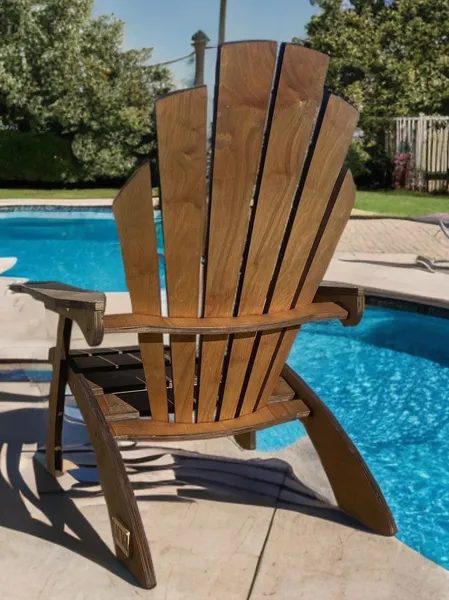 Кресло садовое для дома и дачи деревянное