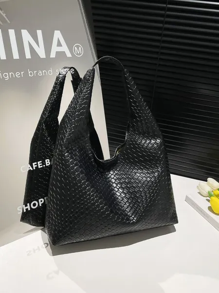 Сумка кросс-боди