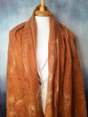 Палантин женский рыжий из шелка и шерсти валяный ручной работы - превью 1