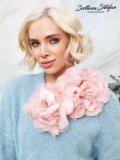 Брошь цветок на платье S21011 - превью 1