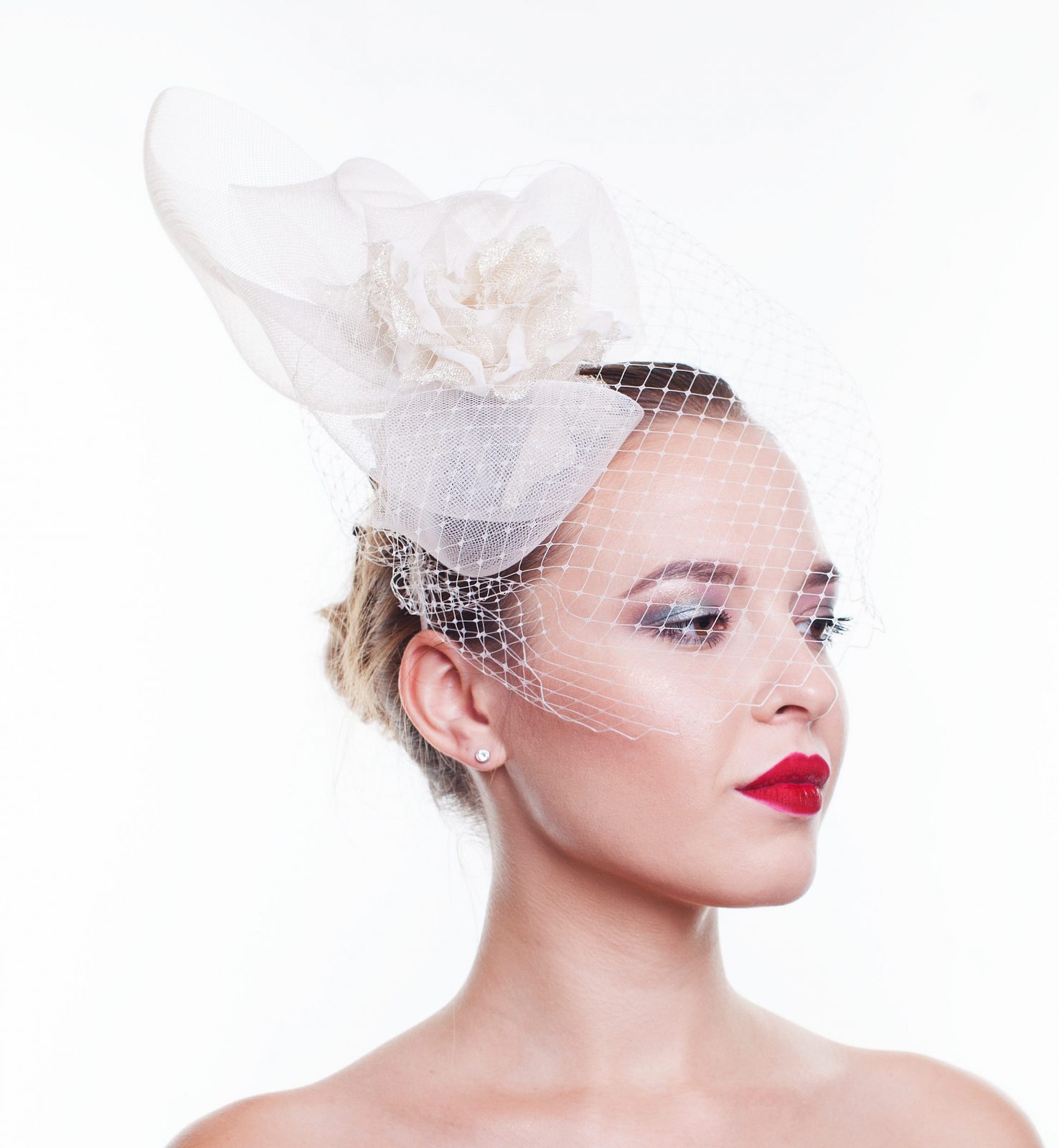 Свадебная шляпка вуалетка, ободок-венок
