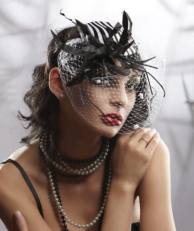 Шляпка с вуалью коктейльная