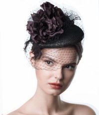 Шляпка с вуалью - превью 1