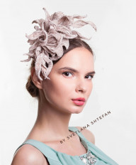 Ободок с цветами - превью 1