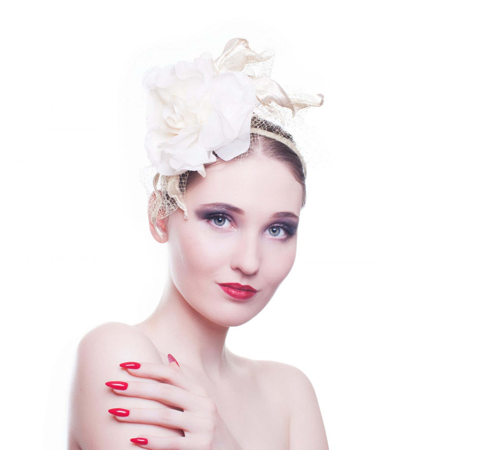 Свадебная шляпка