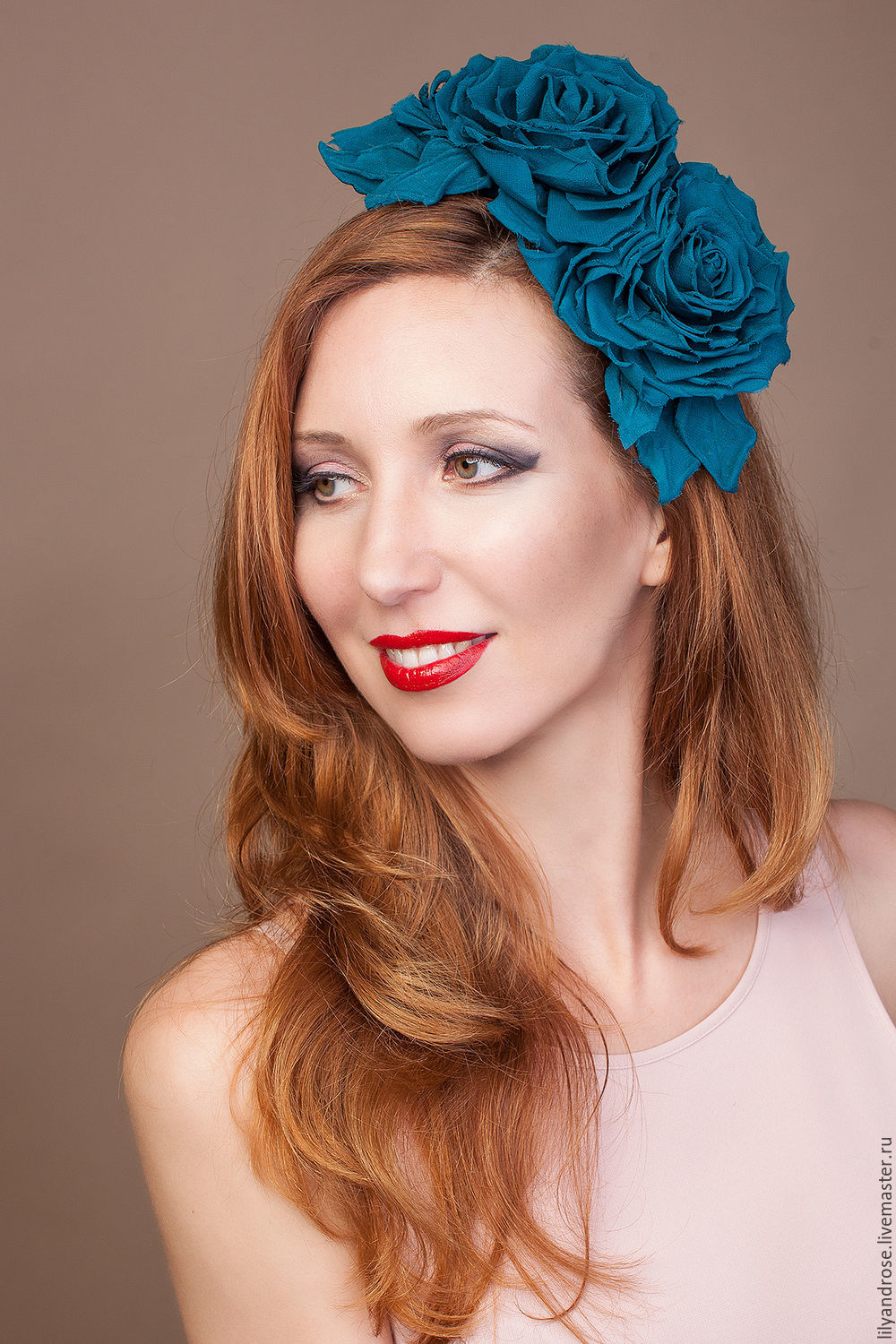 Ободок с цветами