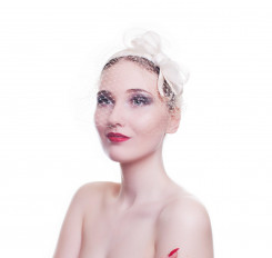 Свадебная шляпка с вуалью - превью 1