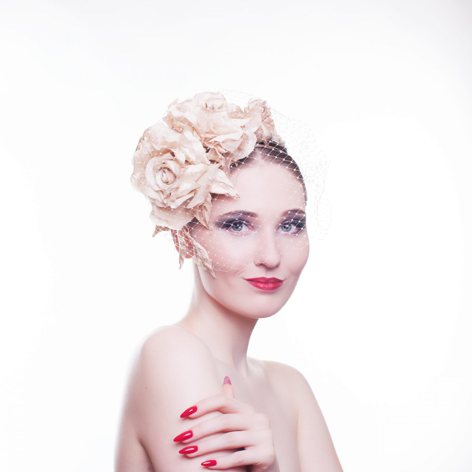 Свадебная шляпка вуалетка