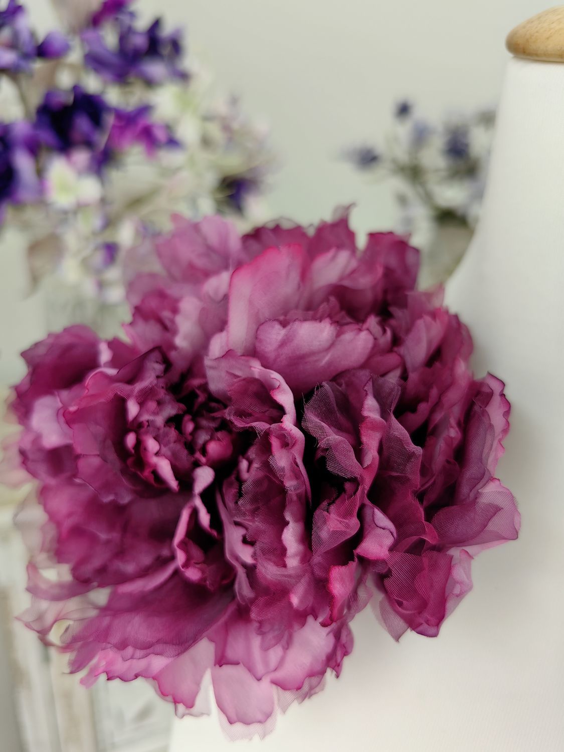 Шелковая брошь-орхидея «Медлен» - 1