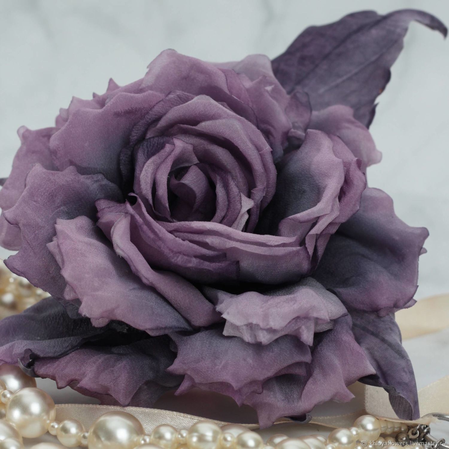 Кожаная брошь-розa, изумрудный оттенок - 1