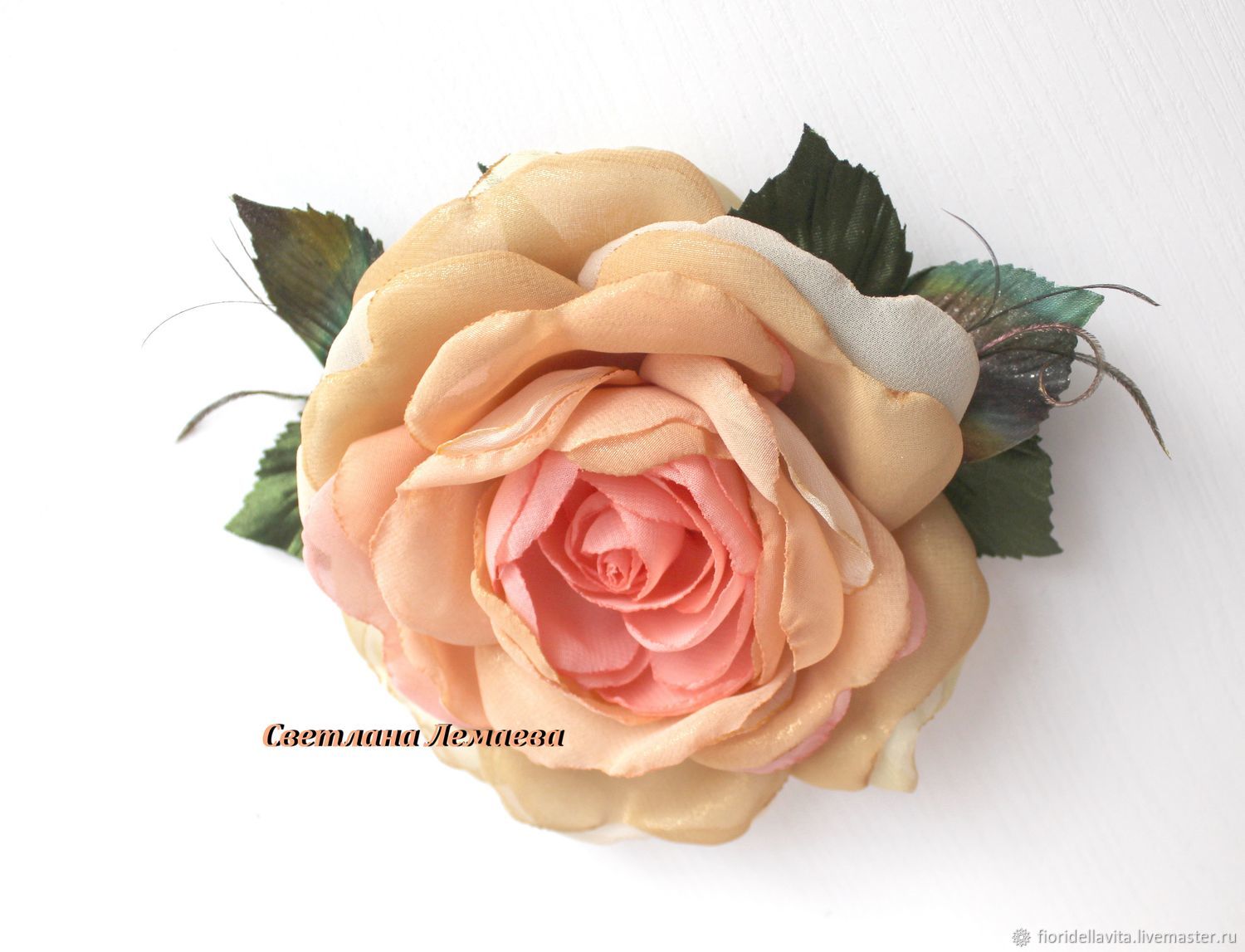 Брошь цветок из шелка, пион сиреневый - 1