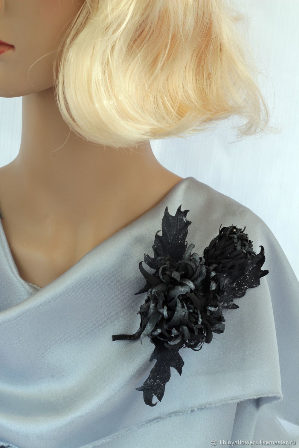 Брошь цветок из бисера, роза розовая - 1