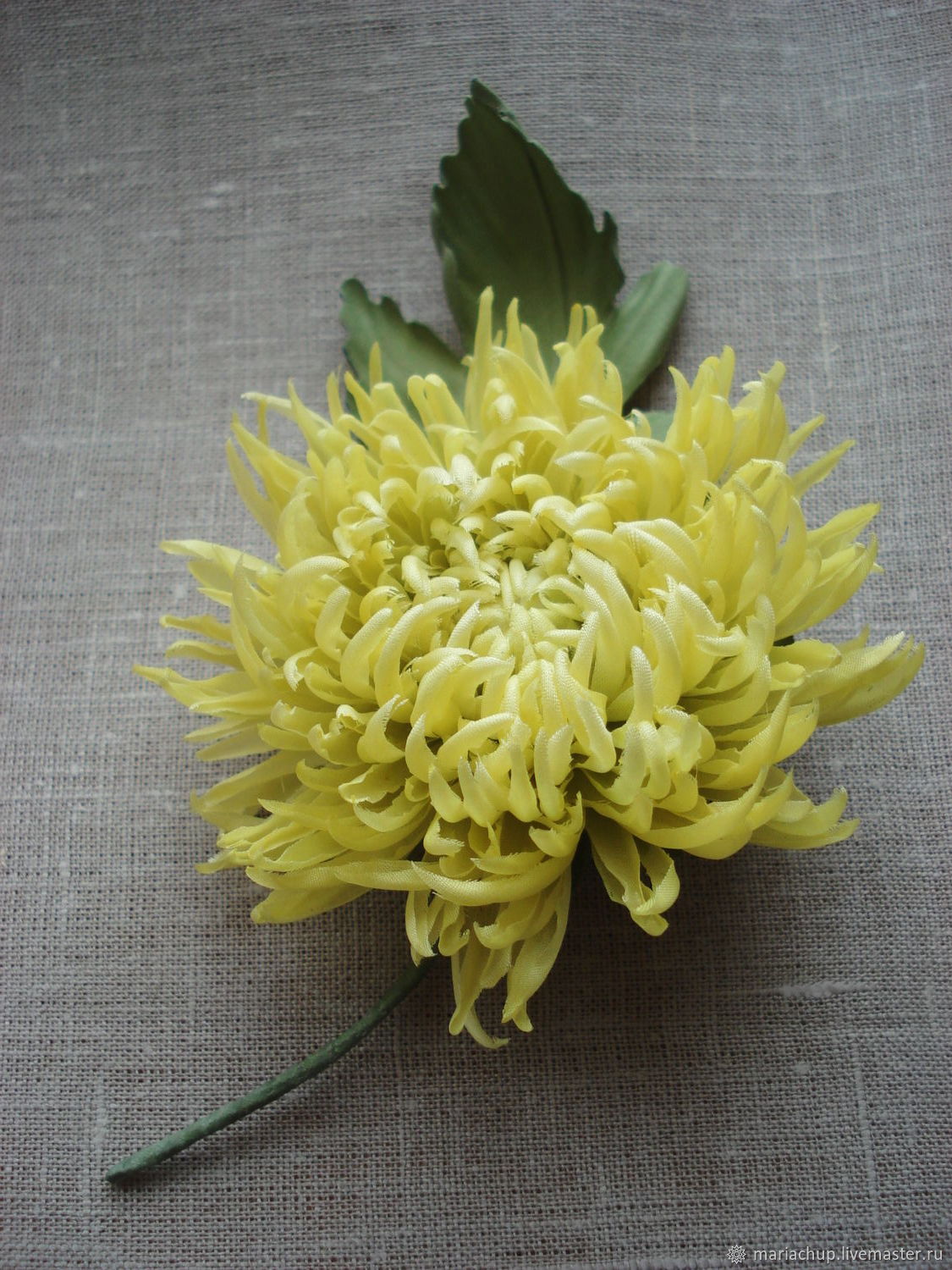 Брошь цветок из фетра для платья и пиджака своими руками - 1