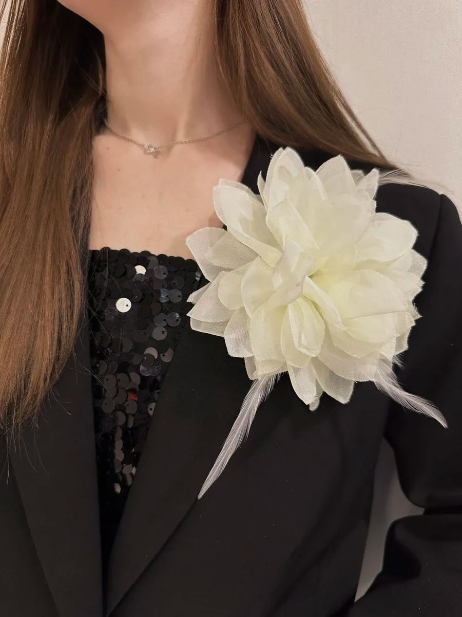 Брошь цветок большая из органзы ручной работы - 1