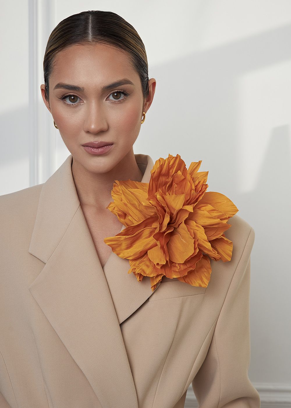 Брошь цветок универсальная для любого наряда - 1