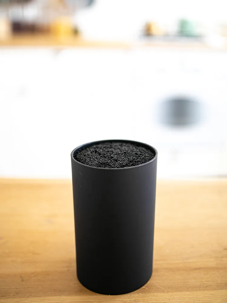 Подставка для ножей Unifico черная купить на Озон