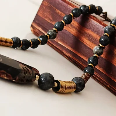 Колье чокер из натуральных камней: лабрадор, агат, гематин - превью 8