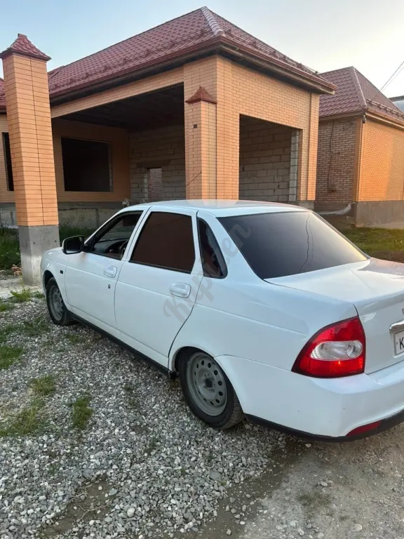 Приора