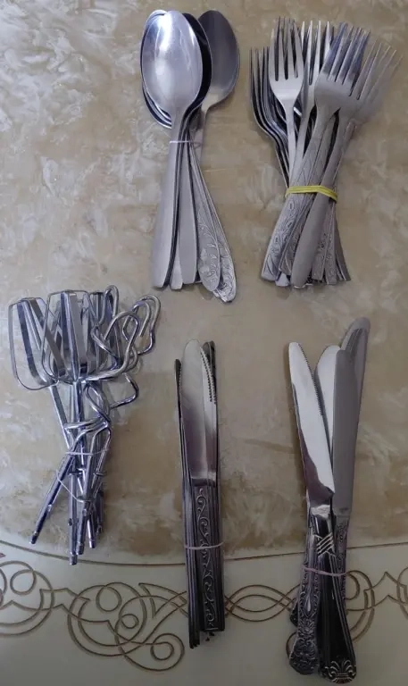 ложки ножи вилки