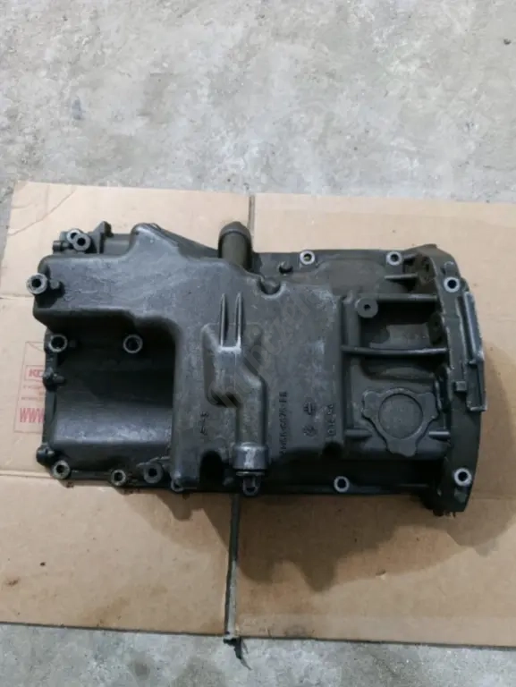 Поддон 1.8 2.0 Volvo S40 Focus 2 Mazda 6