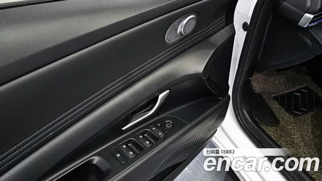 Hyundai Elantra, фото 6