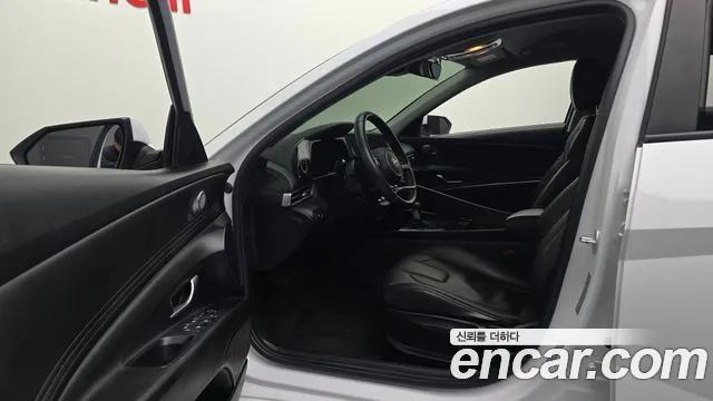 Hyundai Elantra, фото 4