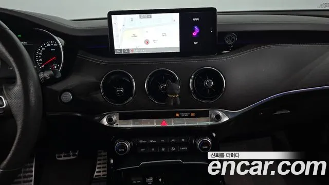Kia Stinger, фото 18