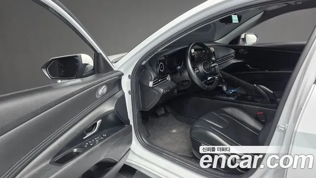 Hyundai Elantra, фото 3