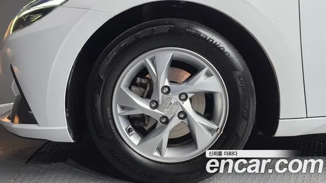 Hyundai Elantra, фото 7