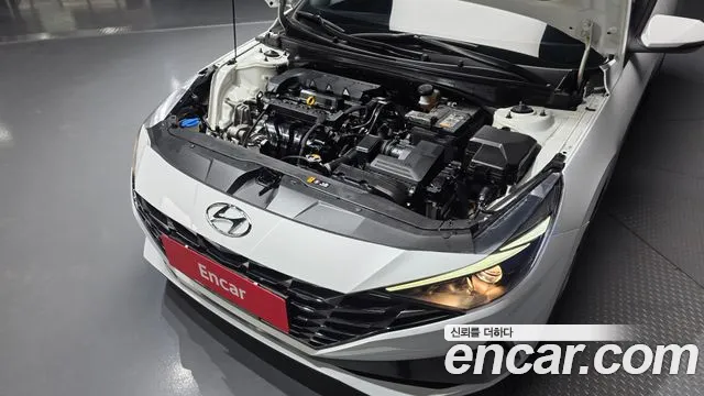 Hyundai Elantra, фото 9