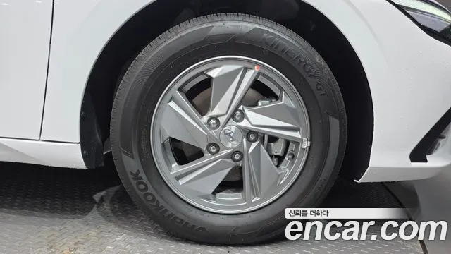 Hyundai Elantra, фото 16