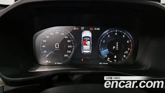 Volvo XC40, фото 7