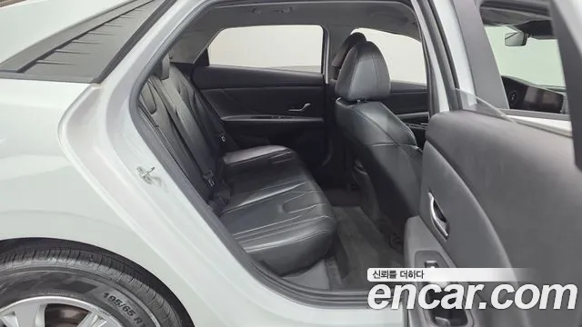 Hyundai Elantra, фото 8