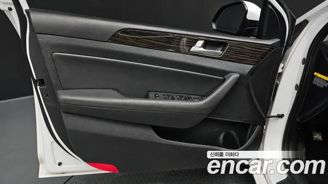 Hyundai LF Sonata, фото 23