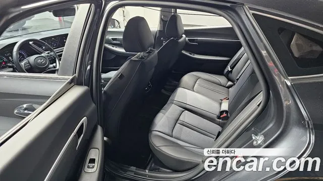Hyundai Sonata Hybrid, фото 13