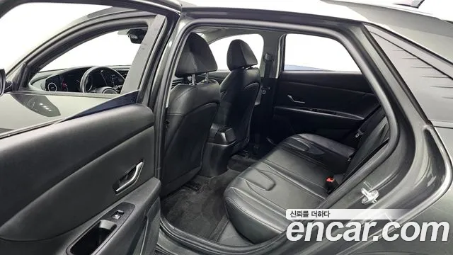 Hyundai Elantra, фото 19